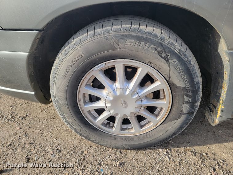 image for item ME9603 2002 Ford Windstar LX  van