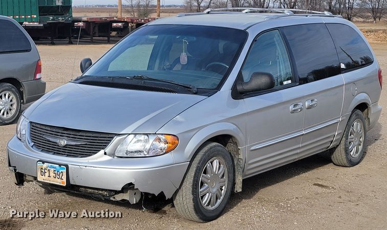 image for item ME9604 2004 Chrysler Town & Country Limited  van