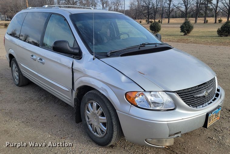 image for item ME9604 2004 Chrysler Town & Country Limited  van