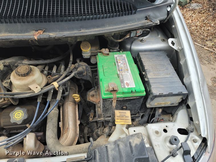 image for item ME9604 2004 Chrysler Town & Country Limited  van