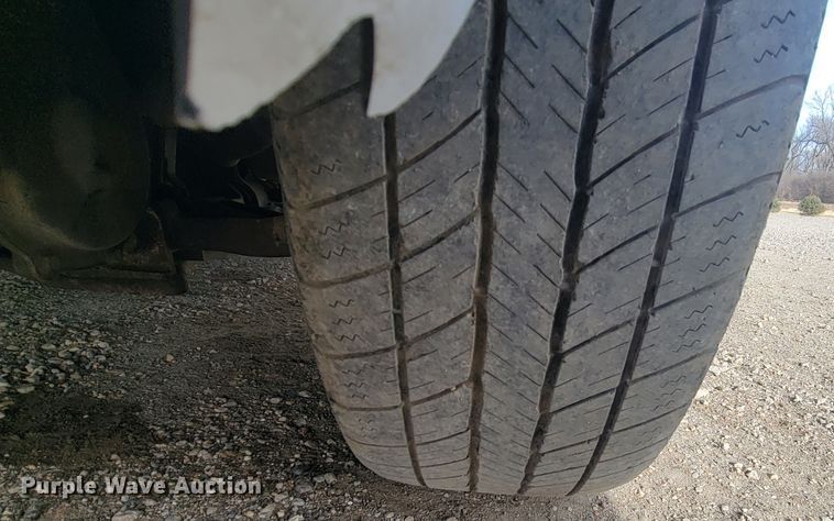 image for item ME9604 2004 Chrysler Town & Country Limited  van