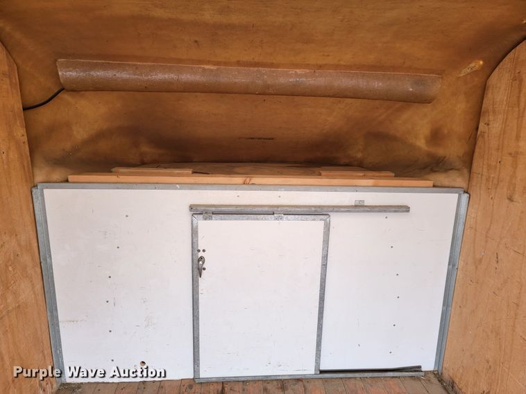 image for item ME9621 2009 Chevrolet Express 3500  box truck