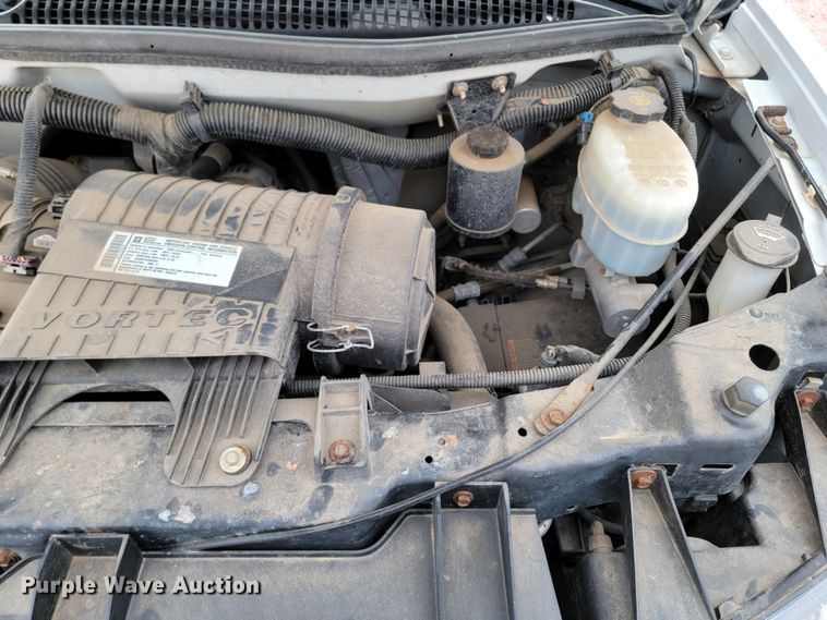 image for item ME9621 2009 Chevrolet Express 3500  box truck