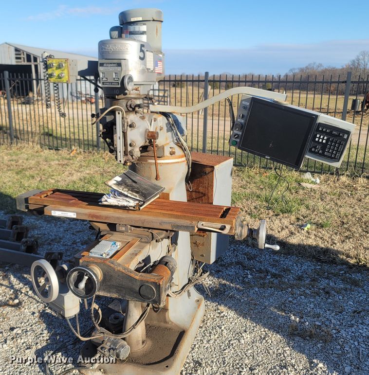 image for item MH9564 Bridgeport Trax SX  CNC vertical mill