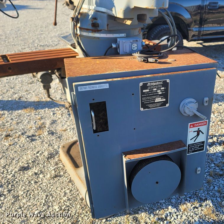 image for item MH9564 Bridgeport Trax SX  CNC vertical mill