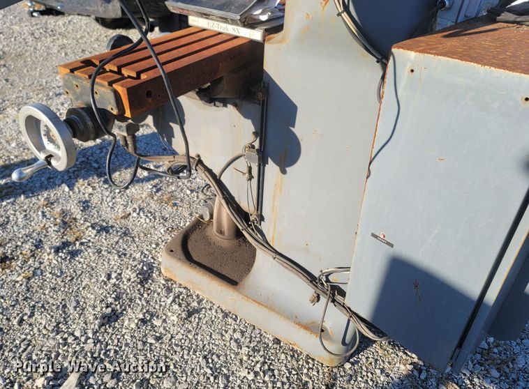 image for item MH9564 Bridgeport Trax SX  CNC vertical mill