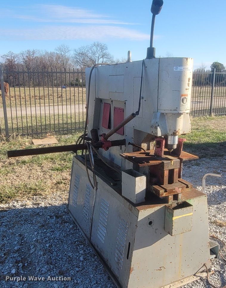 image for item MH9565 Armstrong IW77D  iron worker