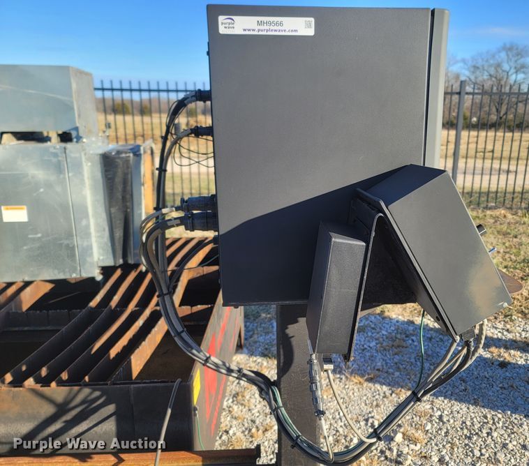 image for item MH9566 Koike Aronson MNM-1500  CNC plasma table