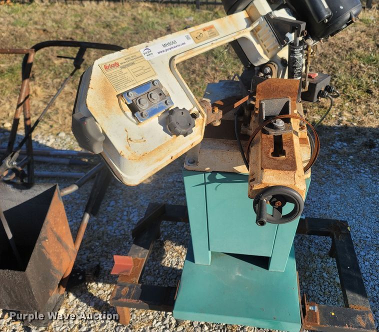 image for item MH9568 Tools