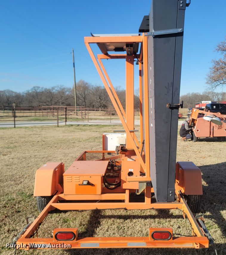 image for item MH9574 Wanco  message board trailer