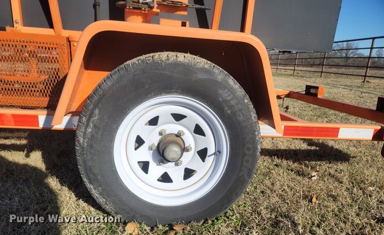 image for item MH9574 Wanco  message board trailer