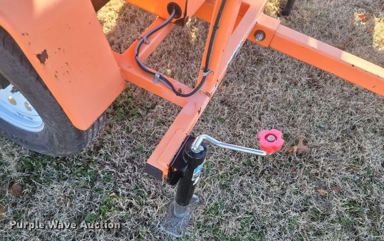 image for item MH9577 2012 K&K Systems  arrow board trailer