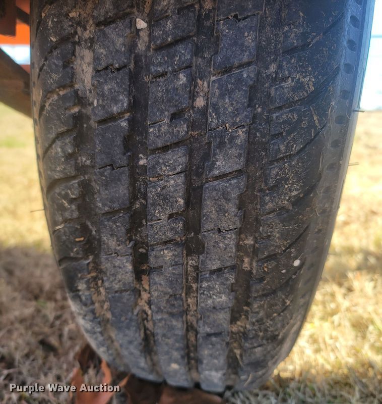 image for item MH9577 2012 K&K Systems  arrow board trailer