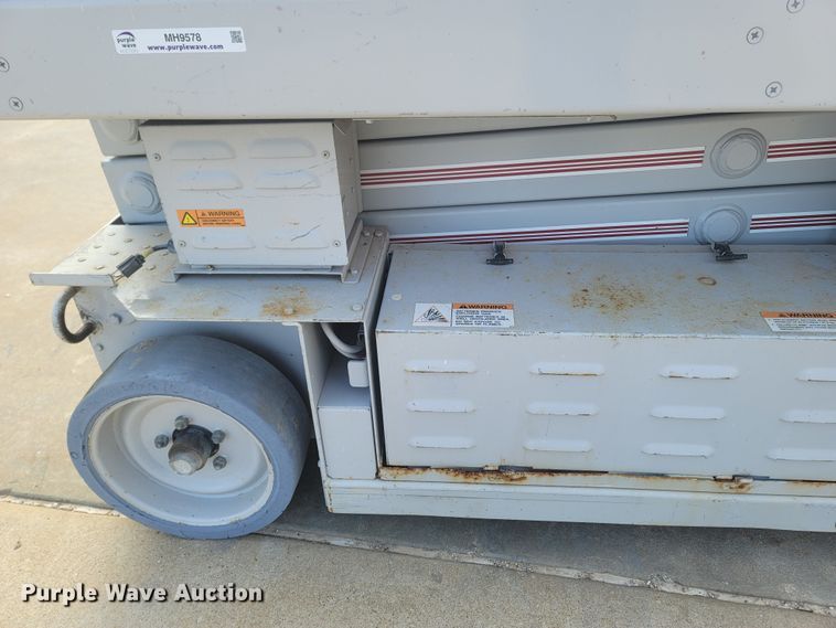 image for item MH9578 Mayville 2033  scissor lift