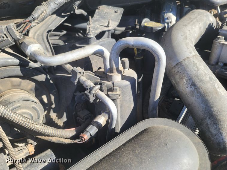 image for item MH9580 2005 Ford F450 Super Duty  Crew Cab flatbed truck