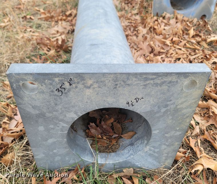 image for item MH9587 (2) light poles