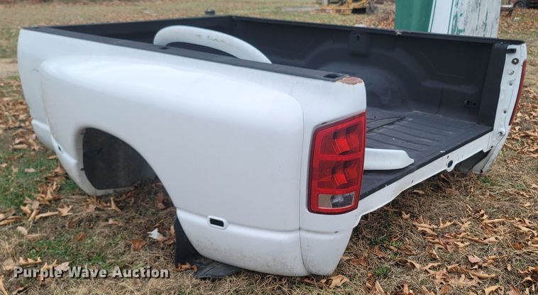 image for item MH9588 Dodge Ram 3500  pickup truck bed