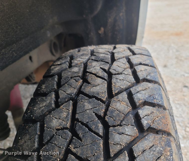 image for item MH9597 2018 Chevrolet Silverado 1500  Crew Cab pickup truck