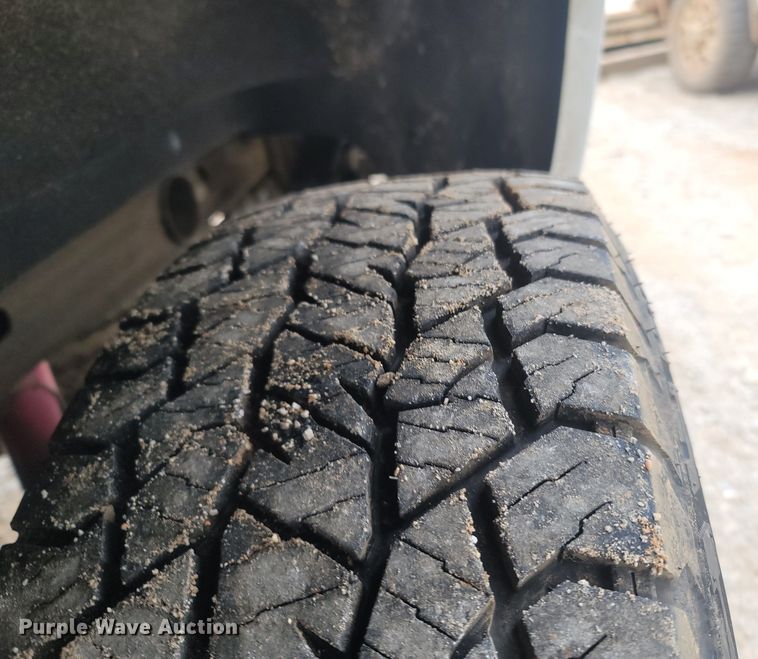 image for item MH9597 2018 Chevrolet Silverado 1500  Crew Cab pickup truck