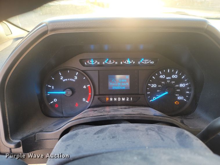 image for item MH9599 2017 Ford F550 Super Duty XL  bucket truck