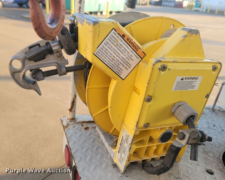 image for item MH9599 2017 Ford F550 Super Duty XL  bucket truck