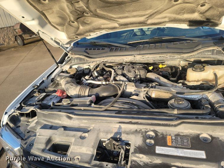 image for item MH9599 2017 Ford F550 Super Duty XL  bucket truck