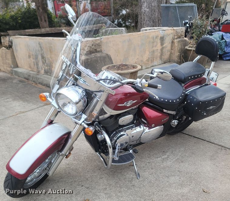 image for item MH9602 2008 Suzuki C50T Boulevard Cruiser  motorcycle