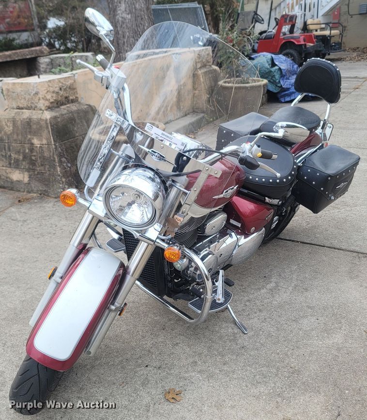 image for item MH9602 2008 Suzuki C50T Boulevard Cruiser  motorcycle