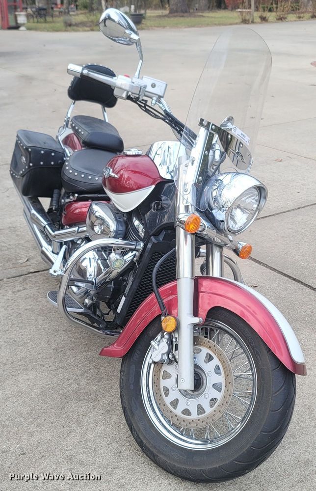 image for item MH9602 2008 Suzuki C50T Boulevard Cruiser  motorcycle