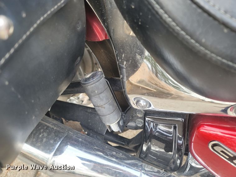 image for item MH9602 2008 Suzuki C50T Boulevard Cruiser  motorcycle