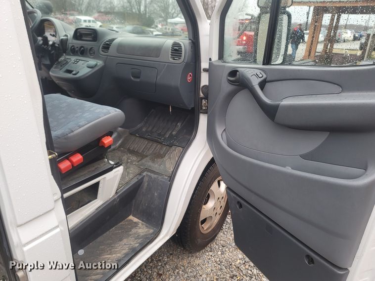 image for item MH9613 2006 Dodge Sprinter 2500  delivery van