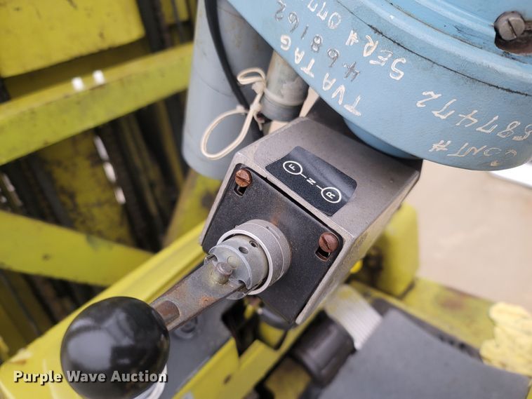 image for item MH9615 Clark EC500-40TL  forklift