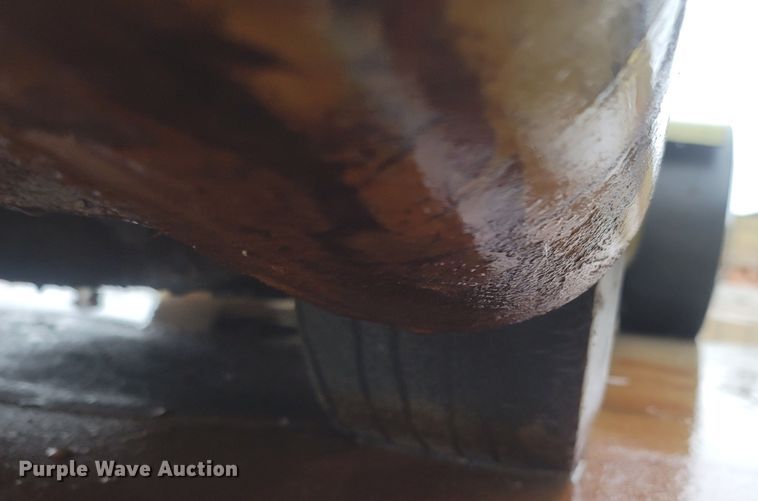 image for item MH9615 Clark EC500-40TL  forklift