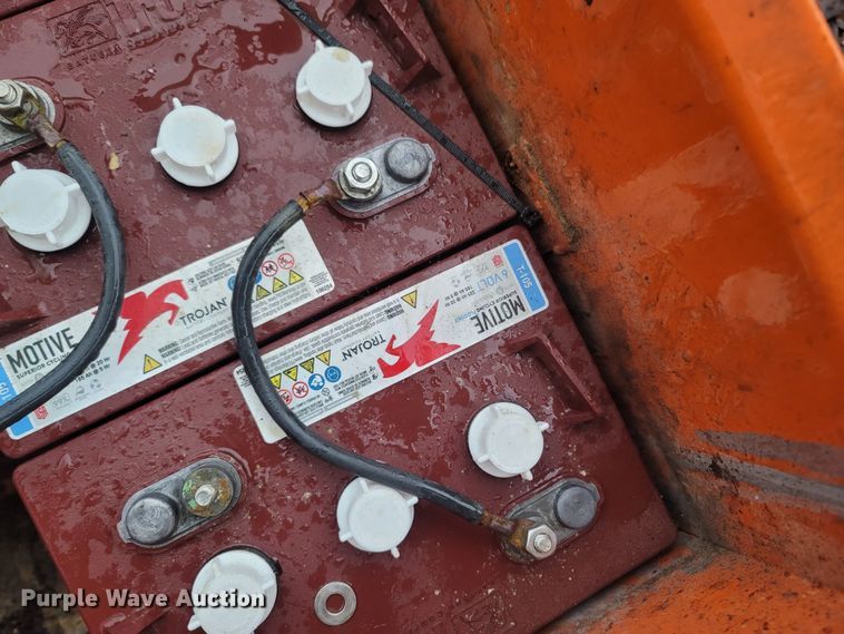 image for item MH9616 Taylor Dunn  cart