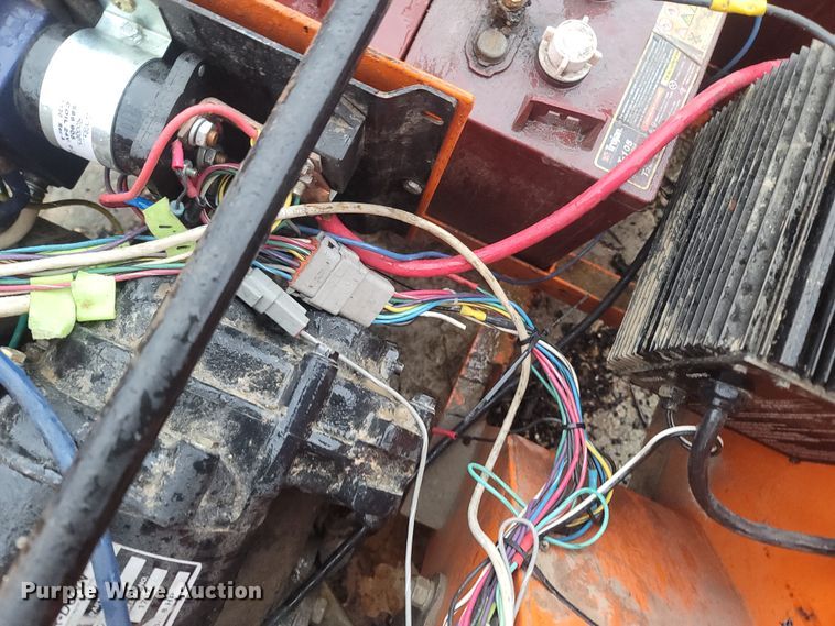 image for item MH9616 Taylor Dunn  cart