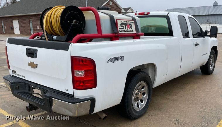 image for item MI9561 2012 Chevrolet Silverado 1500  Ext. Cab pickup truck