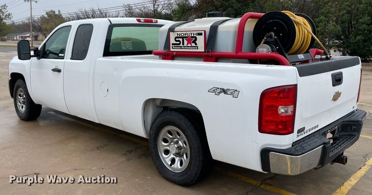 image for item MI9561 2012 Chevrolet Silverado 1500  Ext. Cab pickup truck