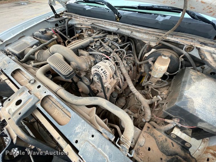 image for item MI9561 2012 Chevrolet Silverado 1500  Ext. Cab pickup truck