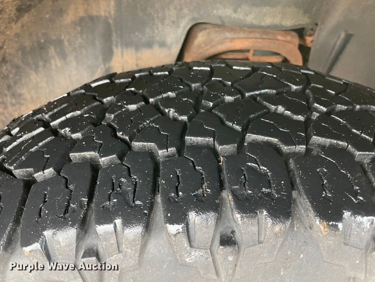 image for item MI9561 2012 Chevrolet Silverado 1500  Ext. Cab pickup truck