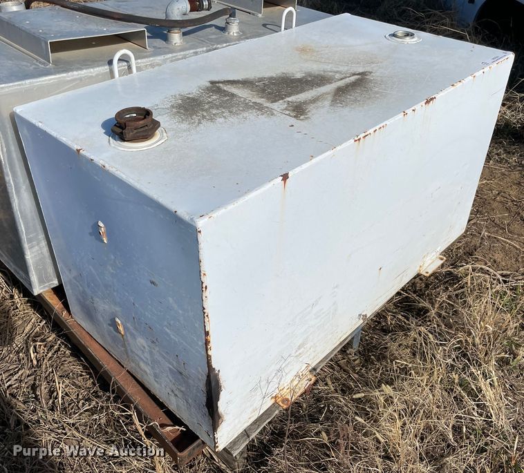 image for item MI9564 Fuel tank