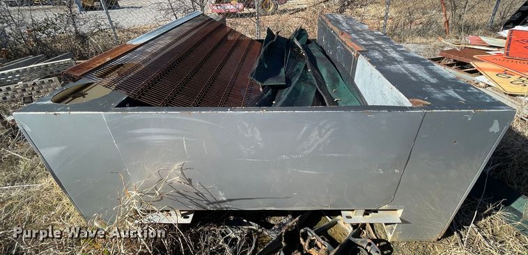 image for item MI9568 Stahl  utility bed