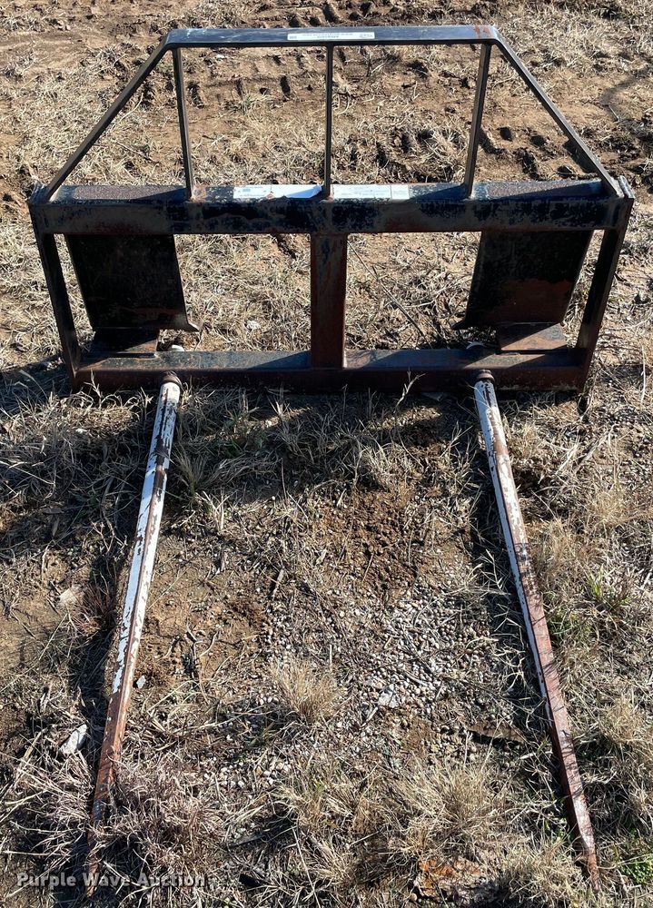 image for item MI9569 Skid steer bale spear