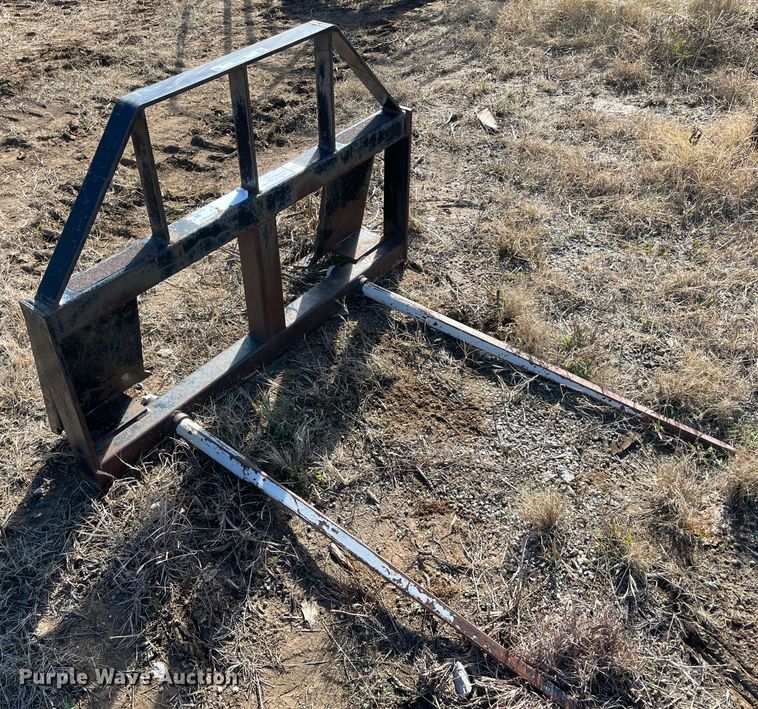 image for item MI9569 Skid steer bale spear