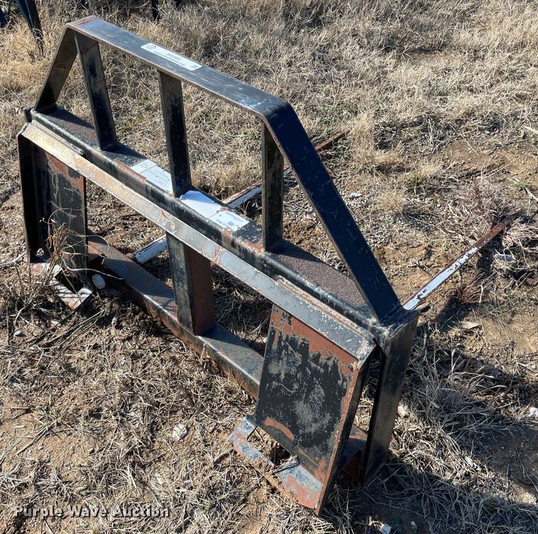 image for item MI9569 Skid steer bale spear