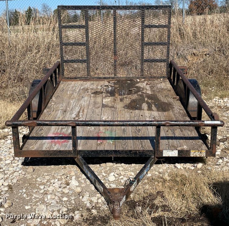 image for item MI9576 2009 Top Hat  utility trailer