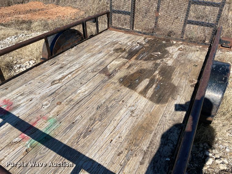 image for item MI9576 2009 Top Hat  utility trailer