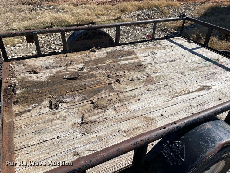 image for item MI9576 2009 Top Hat  utility trailer