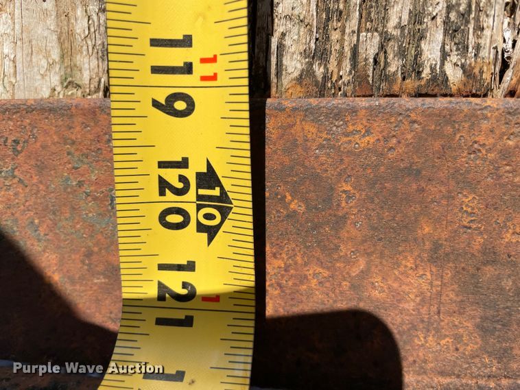 image for item MI9576 2009 Top Hat  utility trailer