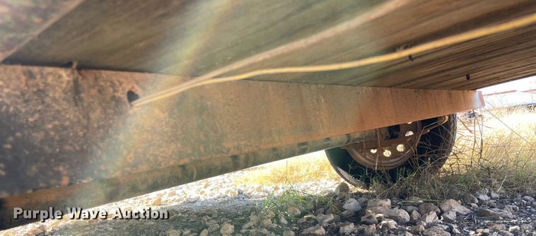 image for item MI9576 2009 Top Hat  utility trailer