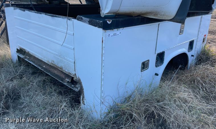 image for item MI9587 Knapheide 696FJ2  utility bed